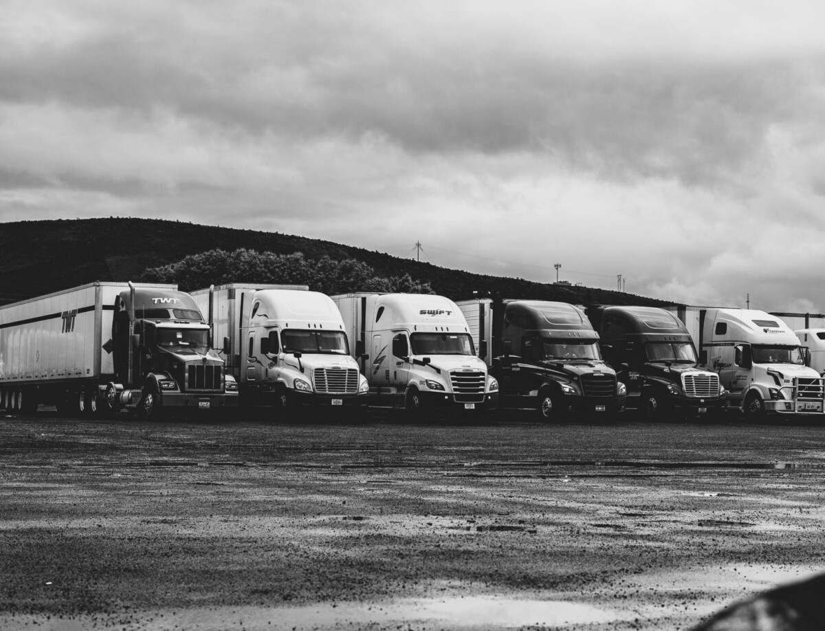 California Trucking Laws & Regulations